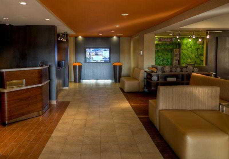 Courtyard By Marriott Bloomington Normal Hotel Exterior foto